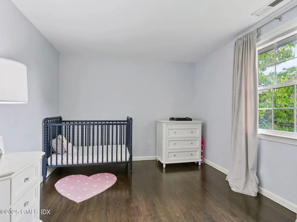 3 Davenport Drive Stamford CT 06902