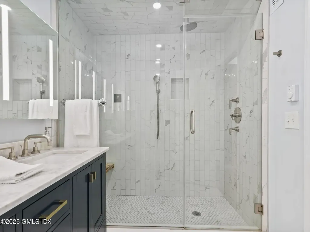 3 Davenport Drive Stamford CT 06902