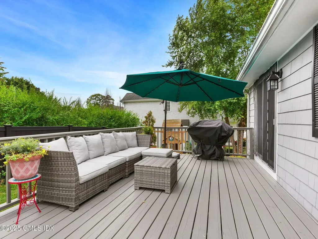 3 Davenport Drive Stamford CT 06902