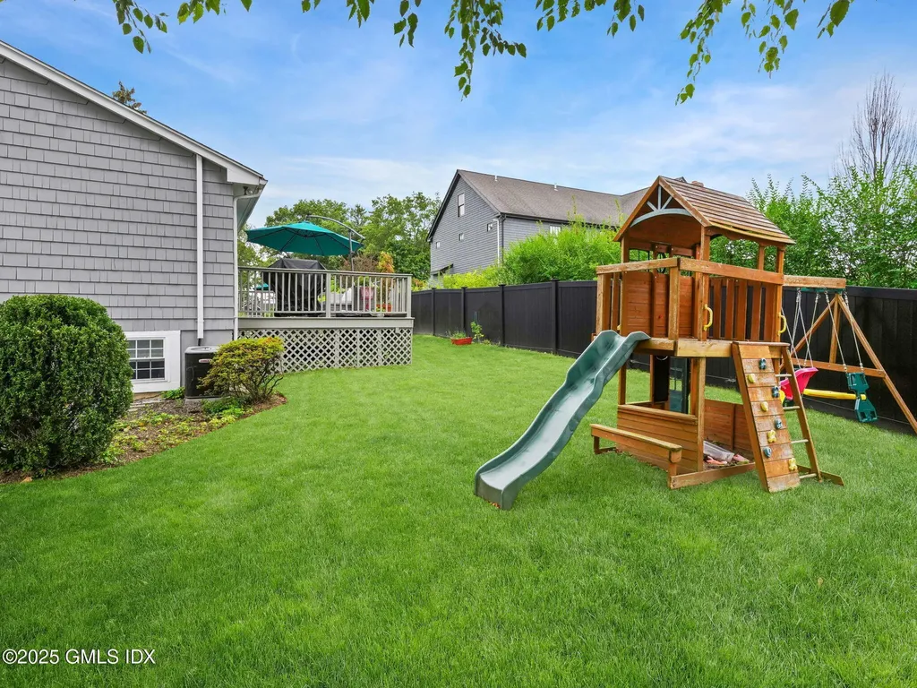 3 Davenport Drive Stamford CT 06902