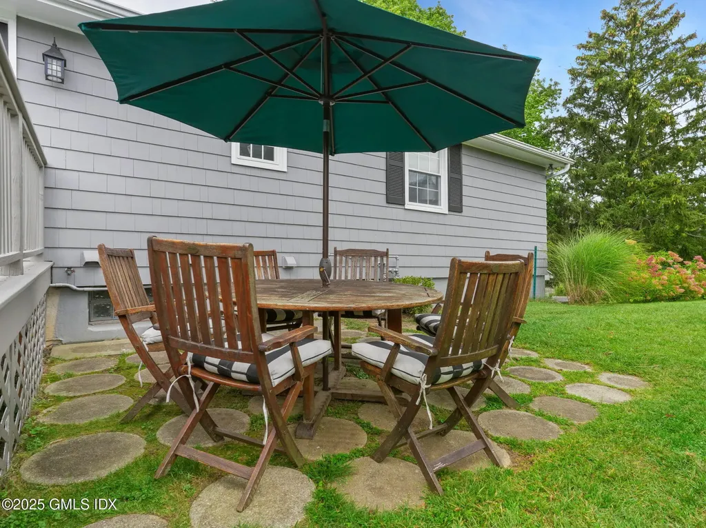 3 Davenport Drive Stamford CT 06902