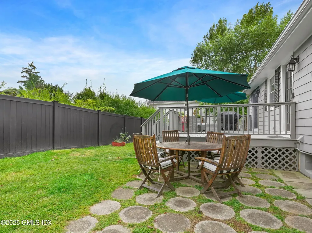 3 Davenport Drive Stamford CT 06902