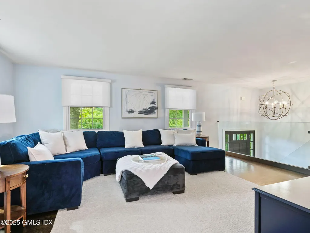 3 Davenport Drive Stamford CT 06902