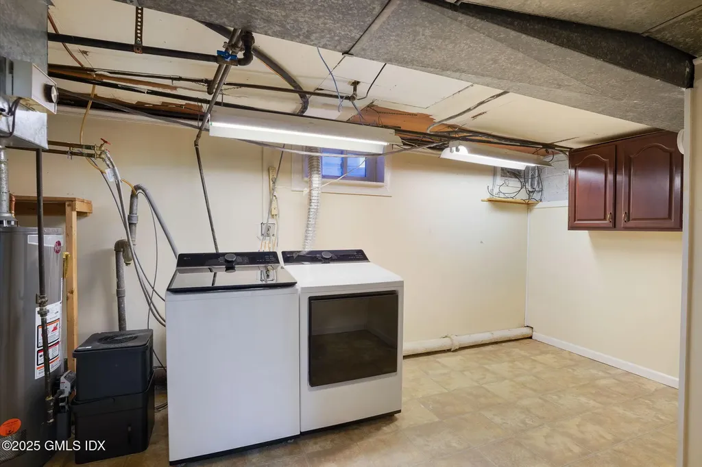 375 Sylvan Knoll Road Stamford CT 06902