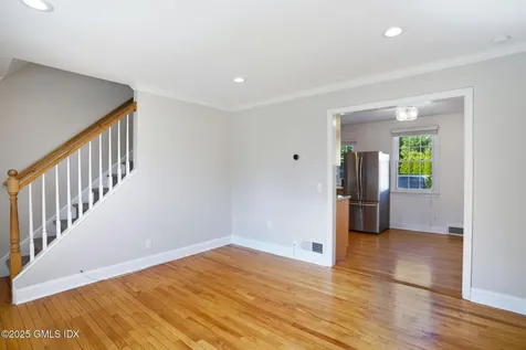 375 Sylvan Knoll Road Stamford CT 06902
