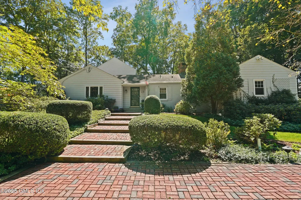 24 Sawmill Lane Greenwich CT 06830