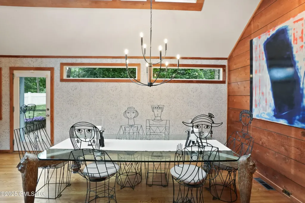 24 Sawmill Lane Greenwich CT 06830