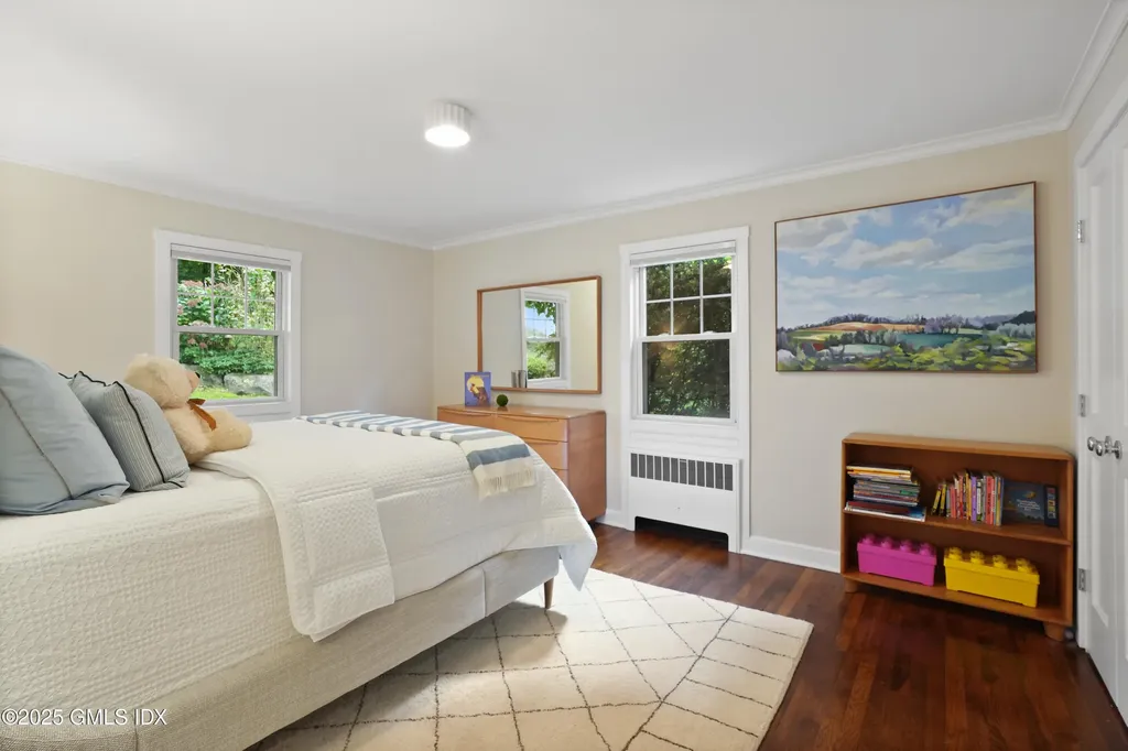 24 Sawmill Lane Greenwich CT 06830