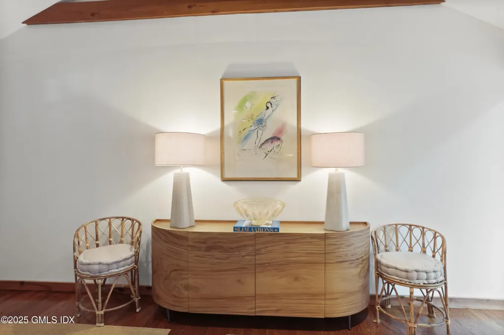 24 Sawmill Lane Greenwich CT 06830