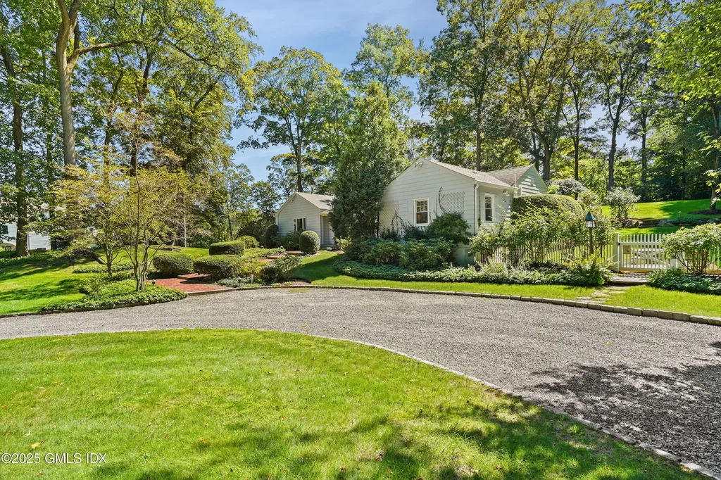 24 Sawmill Lane Greenwich CT 06830