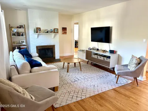 19 Wescott Street Riverside CT 06878