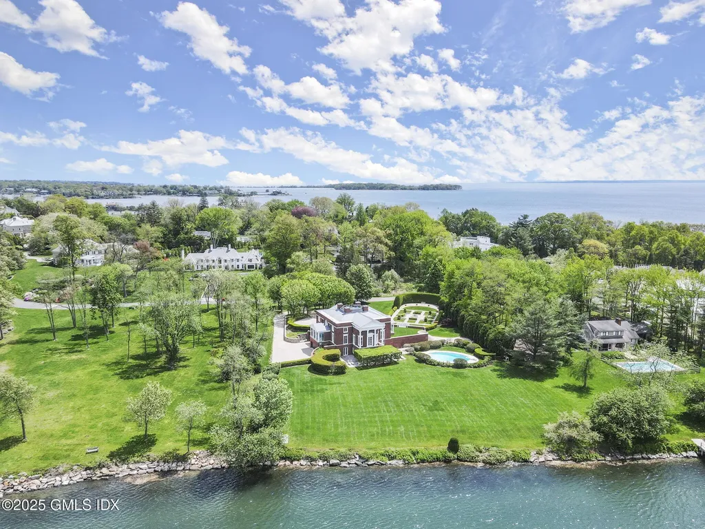 16 Windrose Way Greenwich CT 06830