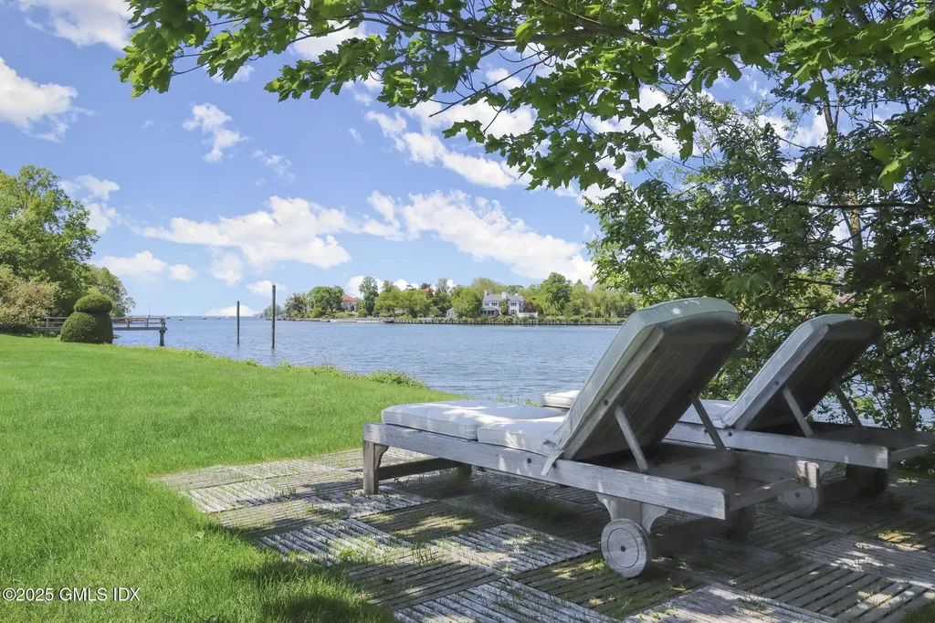 16 Windrose Way Greenwich CT 06830