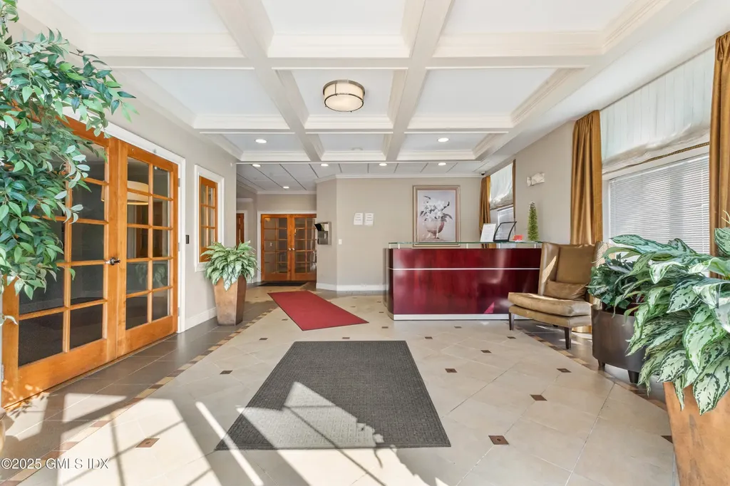 850 E Main Street Stamford CT 06902