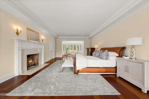 62 Summersweet Lane New Canaan CT 06840