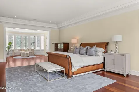 62 Summersweet Lane New Canaan CT 06840