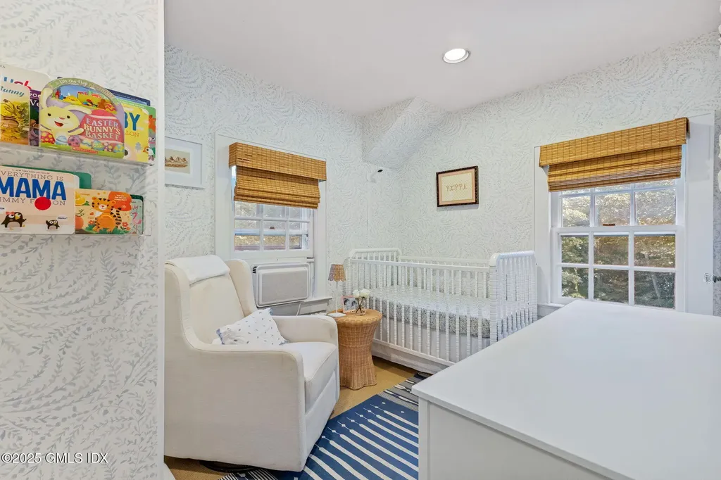 27 Briar Brae Road Stamford CT 06903