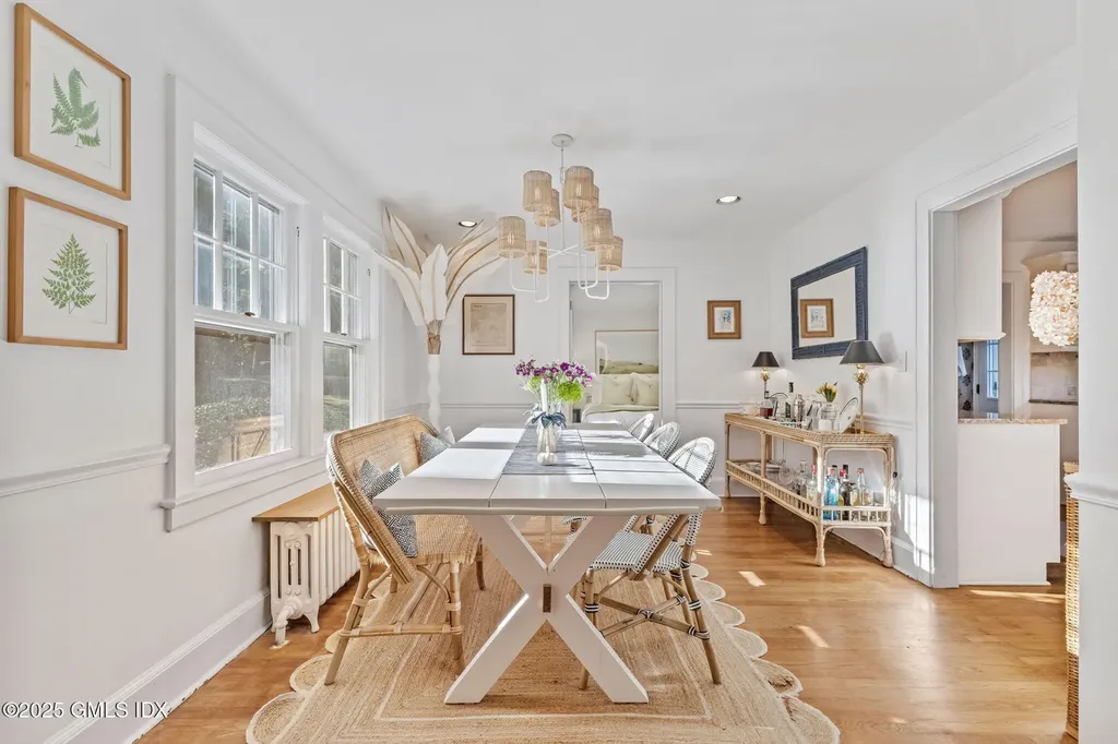 27 Briar Brae Road Stamford CT 06903