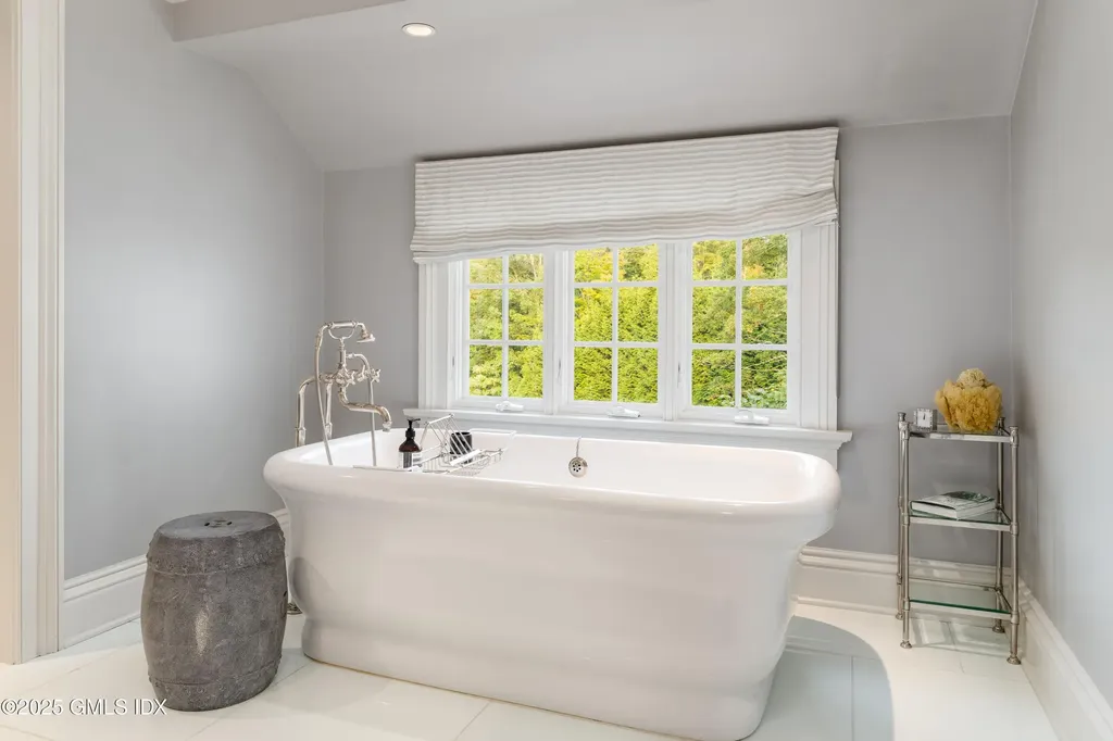 411 Stanwich Road Greenwich CT 06830