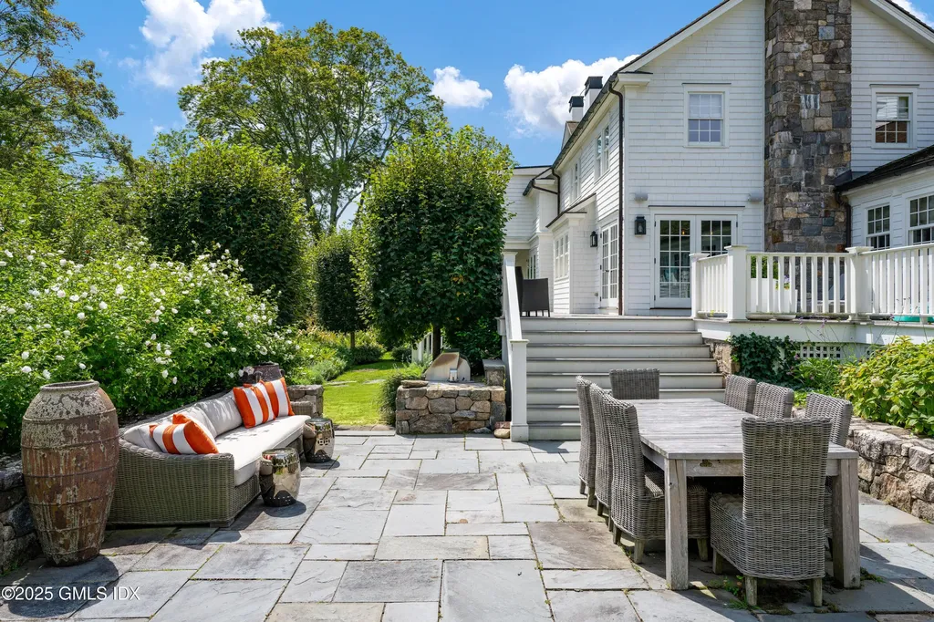 411 Stanwich Road Greenwich CT 06830