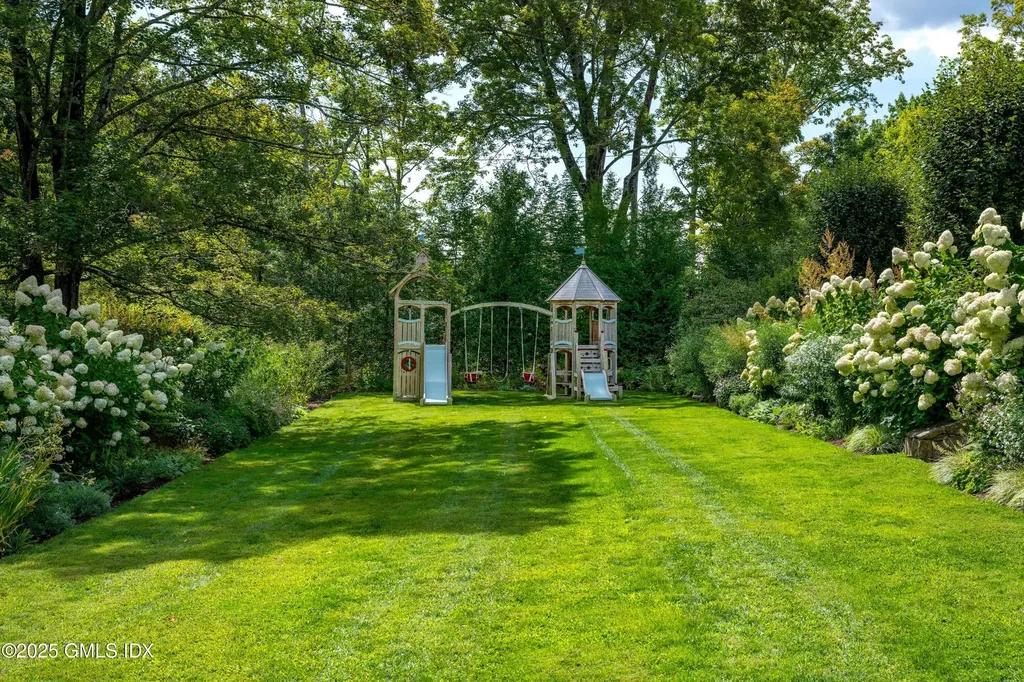 411 Stanwich Road Greenwich CT 06830