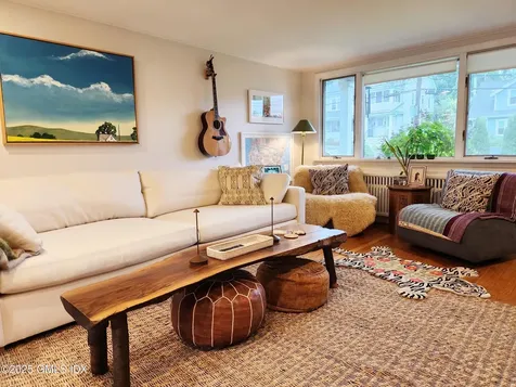 13 High Street Greenwich CT 06830