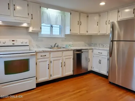 13 High Street Greenwich CT 06830