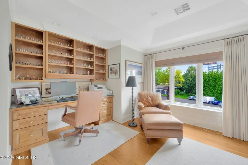 4 Sound Shore Drive Greenwich CT 06830