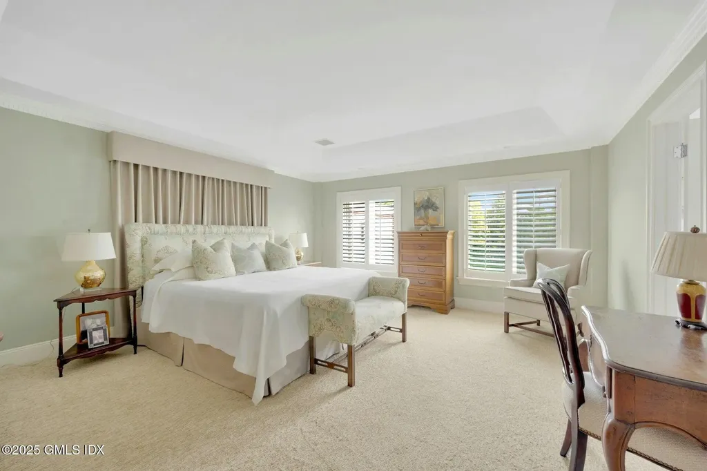 4 Sound Shore Drive Greenwich CT 06830