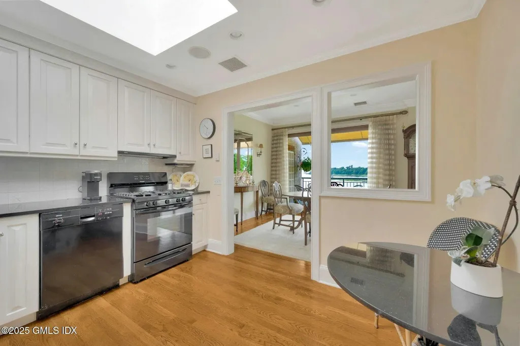 4 Sound Shore Drive Greenwich CT 06830