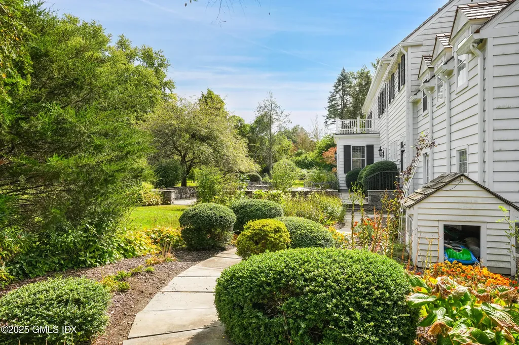 868 North Street Greenwich CT 06831