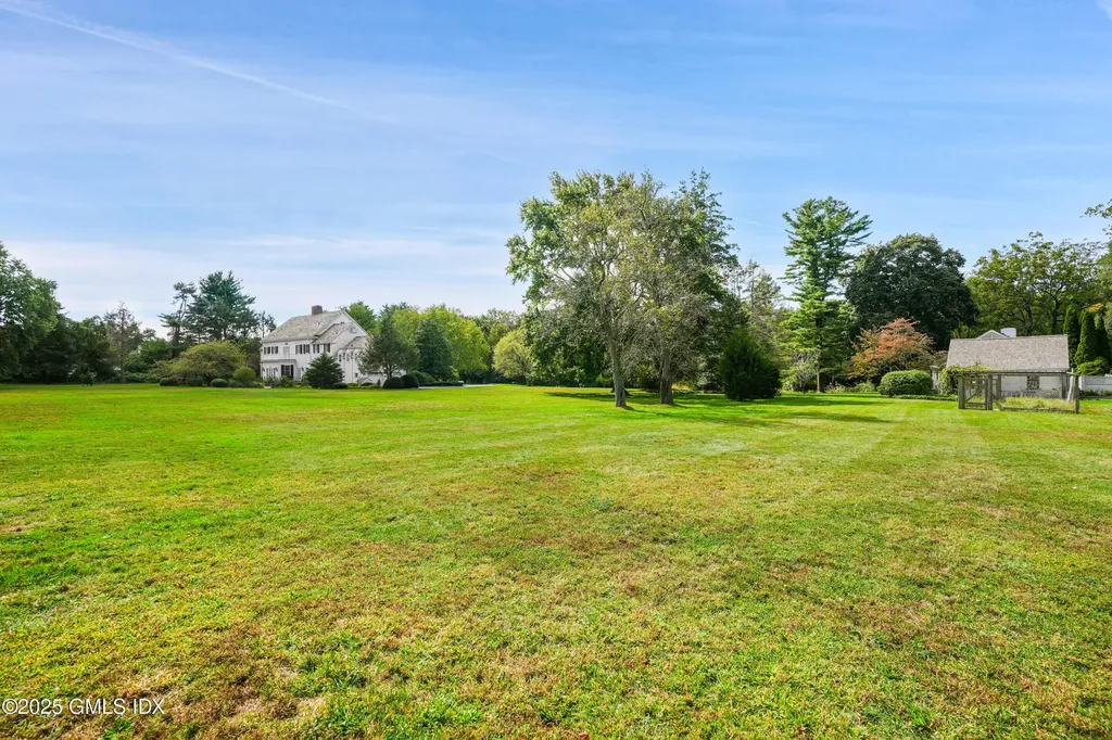 868 North Street Greenwich CT 06831