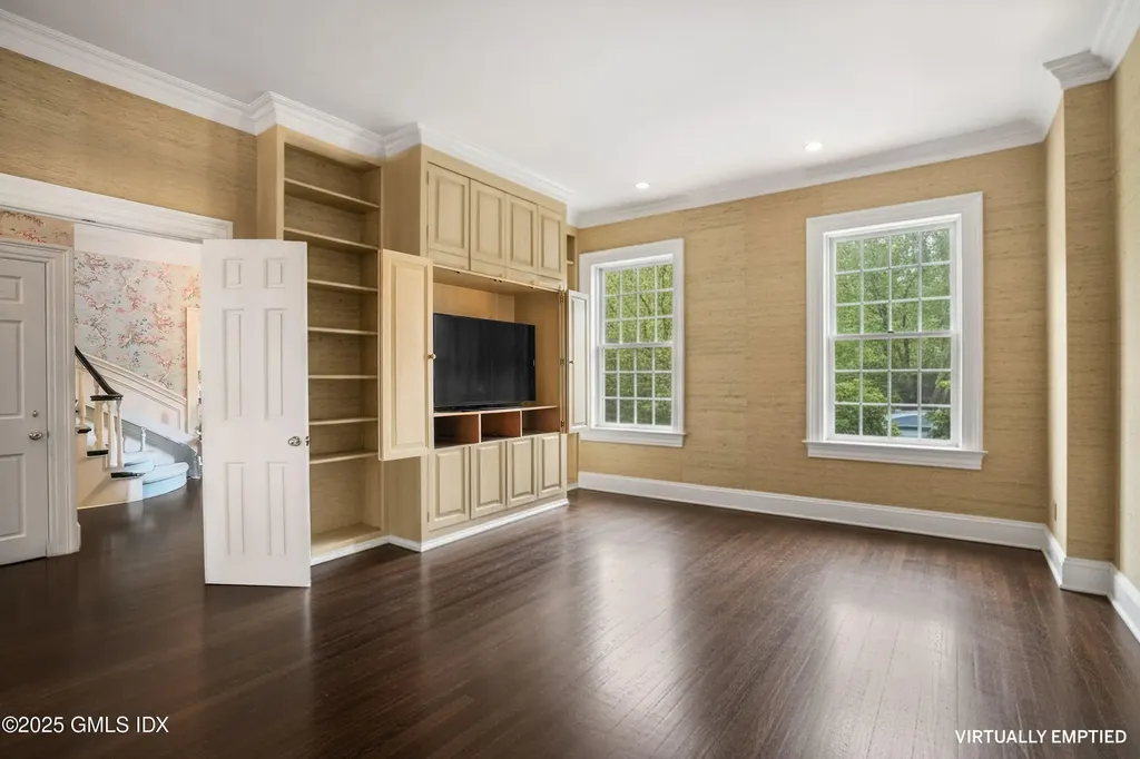 868 North Street Greenwich CT 06831