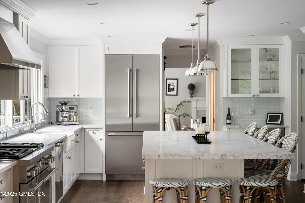 10 Carissa Lane Greenwich CT 06830