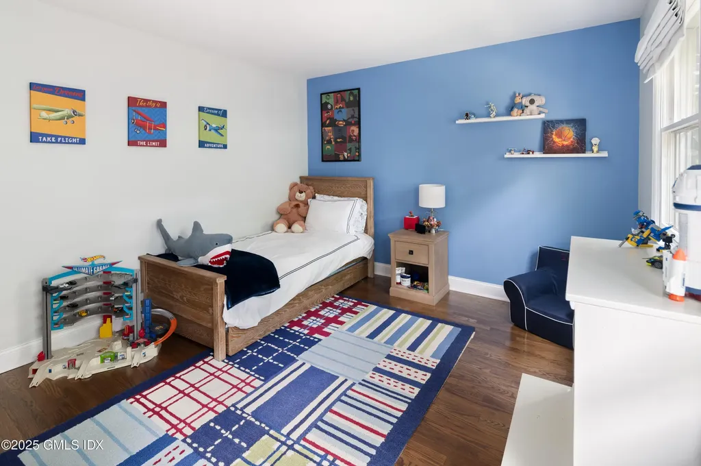 10 Carissa Lane Greenwich CT 06830