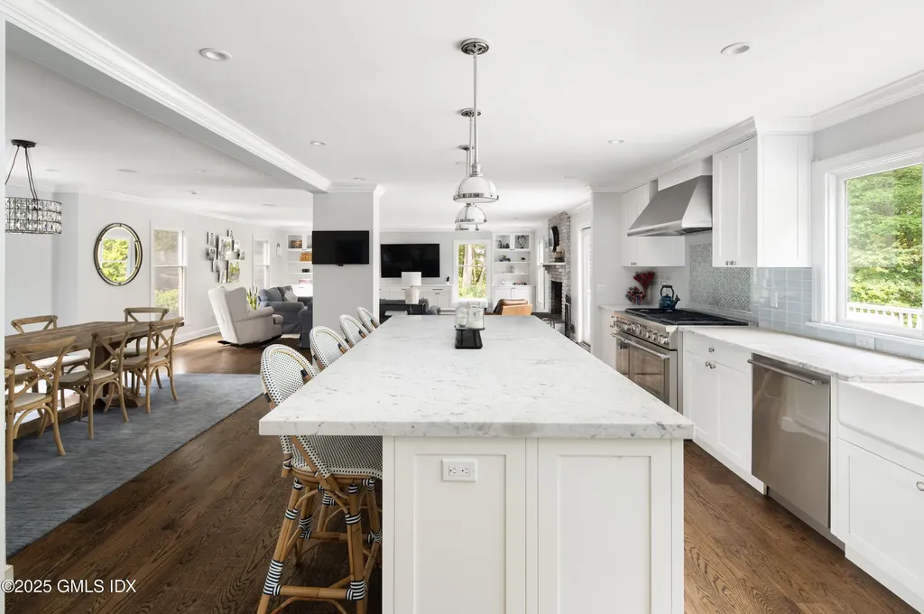 10 Carissa Lane Greenwich CT 06830