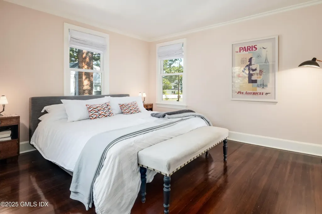 76 Sinawoy Road Cos Cob CT 06807