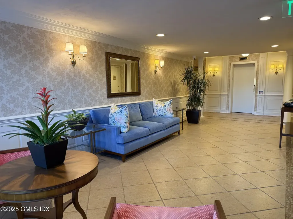 4 Putnam Hill Greenwich CT 06830