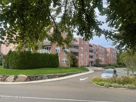 4 Putnam Hill Greenwich CT 06830