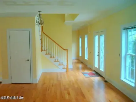 24 Buena Vista Drive Greenwich CT 06831