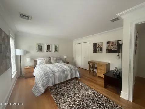 24 Buena Vista Drive Greenwich CT 06831