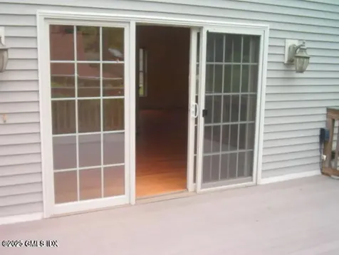 24 Buena Vista Drive Greenwich CT 06831