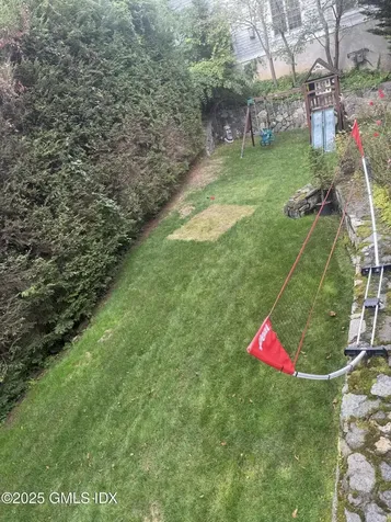 24 Buena Vista Drive Greenwich CT 06831