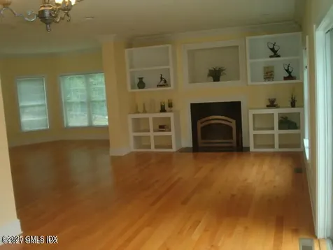 24 Buena Vista Drive Greenwich CT 06831