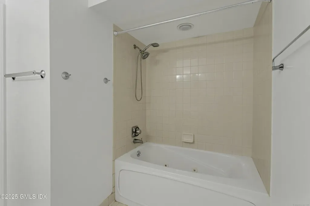 351 Pemberwick Road Greenwich CT 06831