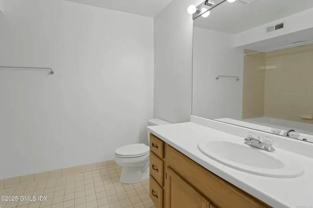 351 Pemberwick Road Greenwich CT 06831