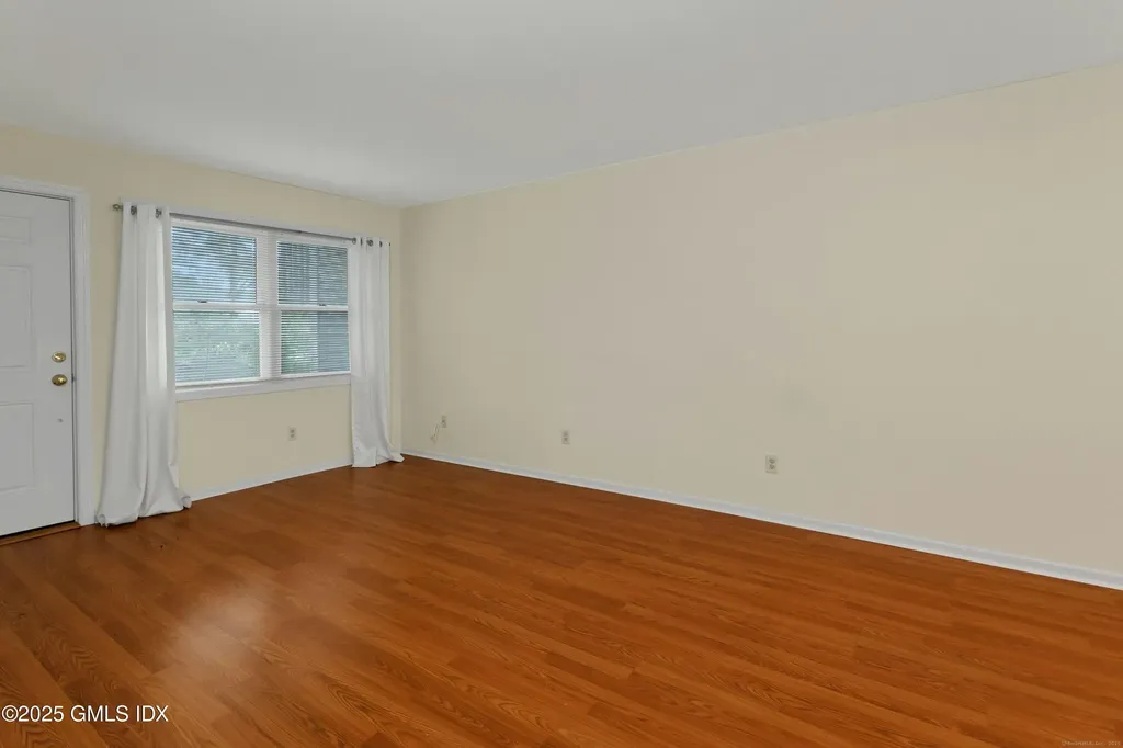 351 Pemberwick Road Greenwich CT 06831