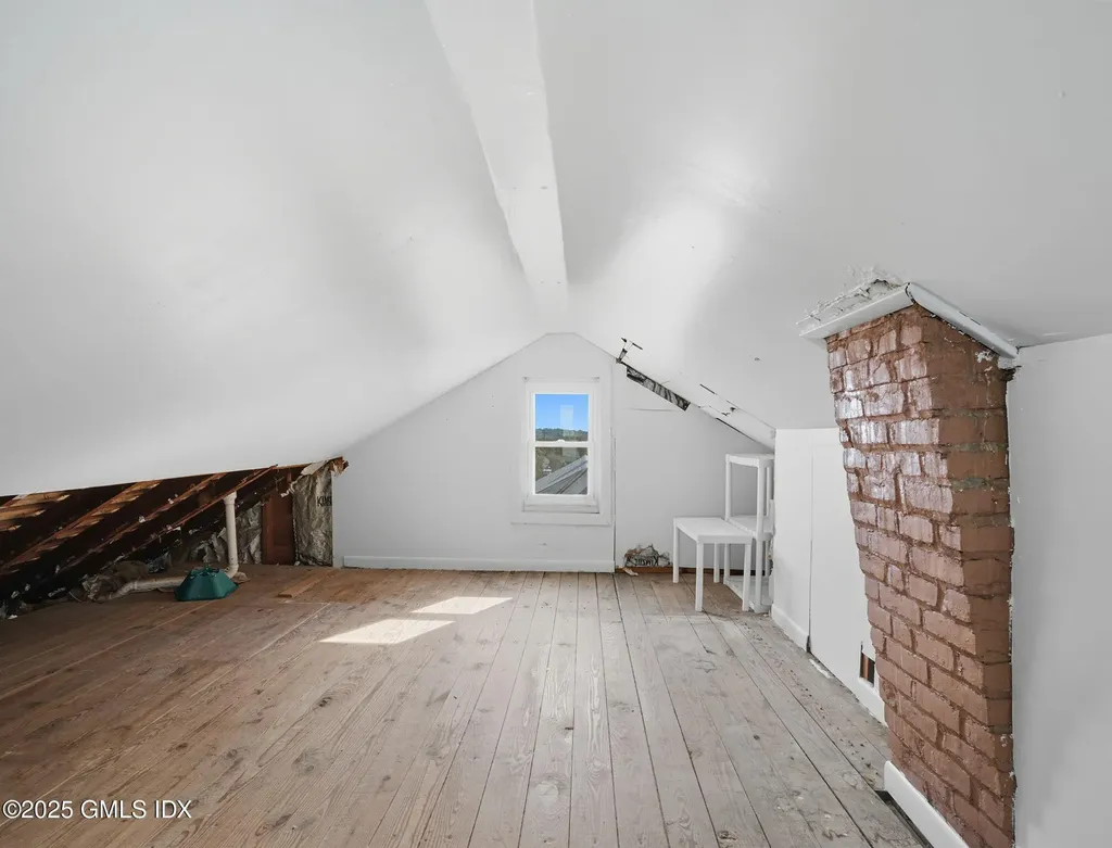 76 Plymouth Road Stamford CT 06906