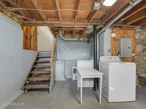 76 Plymouth Road Stamford CT 06906