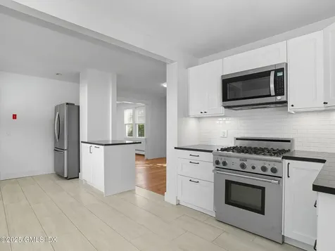 76 Plymouth Road Stamford CT 06906